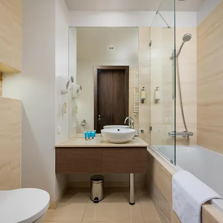 Appartement Platinum Tower Skyline By Bookinghost Varsovie