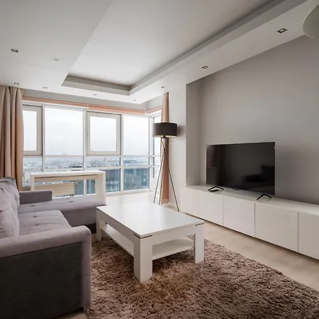 Apartmán Platinum Tower Skyline By Bookinghost Varšava