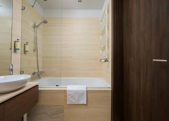 Apartmán Platinum Tower Skyline By Bookinghost *