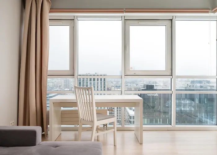 Apartment Platinum Tower Skyline By Bookinghost *